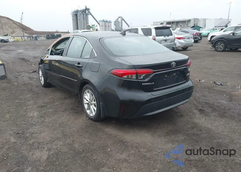 2020 Toyota Corolla Xle z USA, uszkodzony, nr VIN 5YFFPRAE3LP105288